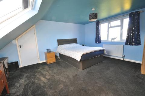4 bedroom terraced house for sale, Smallfield, Surrey, RH6