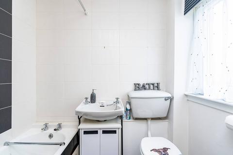 46 Abercairney Place, Blackford, Auchterarder, PH4 1QB