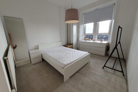 2 bedroom flat to rent, Alexandra Parade, Dennistoun, Glasgow, G31