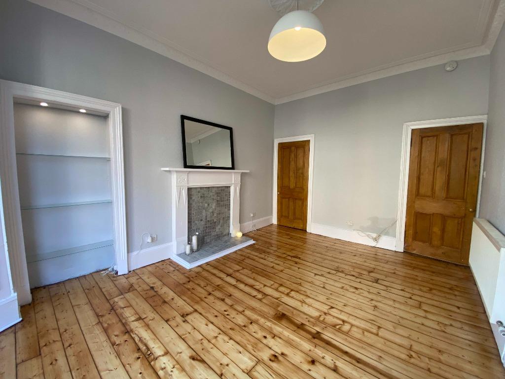 Apartment in Glasgow - View 3