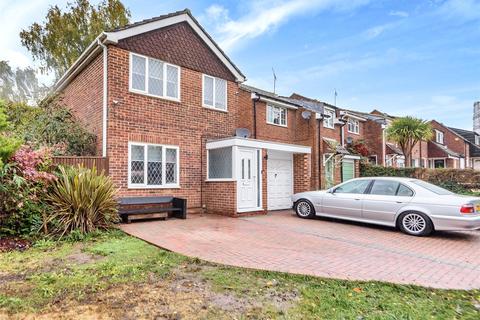 3 bedroom detached house for sale - Kenilworth Drive, Eastleigh, Hampshire, SO50