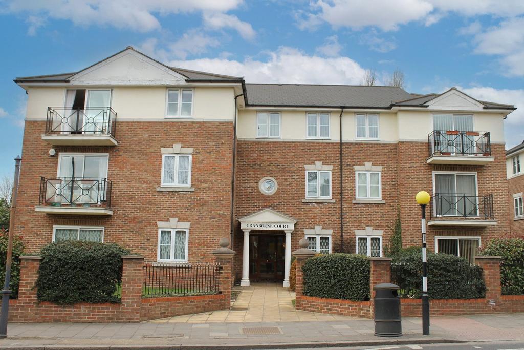 Cranbourne Court, 280 Hale Lane, Edgware, HA8 2 bed apartment £589,000