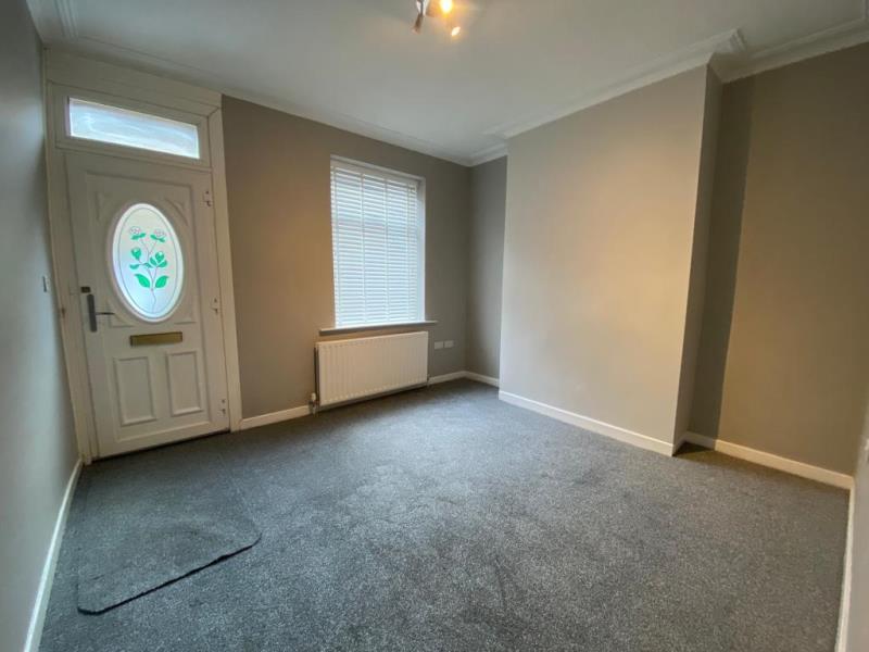 Mount Street, Eccleshill, Bradford... 3 bed terraced house £795 pcm