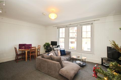 undefined, Balham Hill, London, SW12