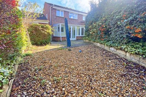 129 Corn Mill Crescent, Exeter, EX2 8TN