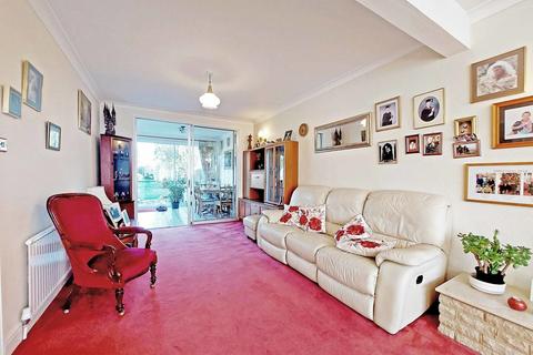 4 bedroom semi-detached house for sale - Priory Way, Harrow