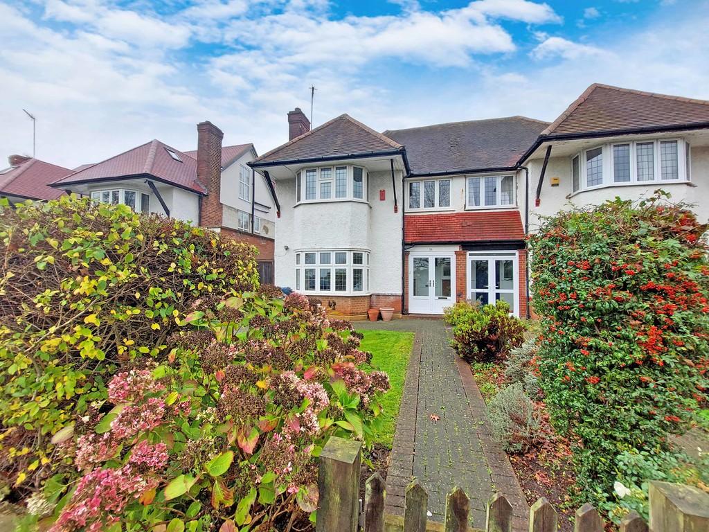 Whitmore Road, Harrow HA1 3 bed detached house £975,000