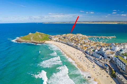 3 bedroom ground floor flat for sale, Carncrows Street - Old Town, St Ives, Cornwall