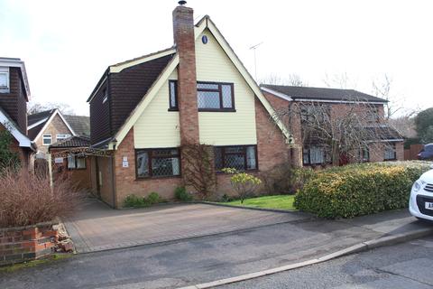 4 bedroom detached house to rent - The Glebe, Daventry, Northants, NN11