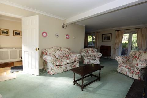 3 bedroom detached house for sale - Graig Penllyn, Near Cowbridge, Vale of Glamorgan, CF71 7RT