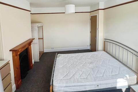 5 bedroom terraced house to rent, Clinton Avenue, Exeter