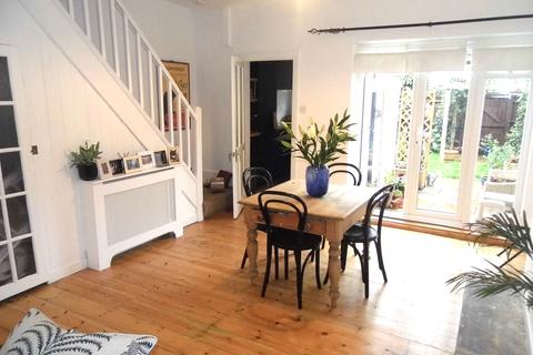 14 Brocklesby Road, London, SE25 4LB