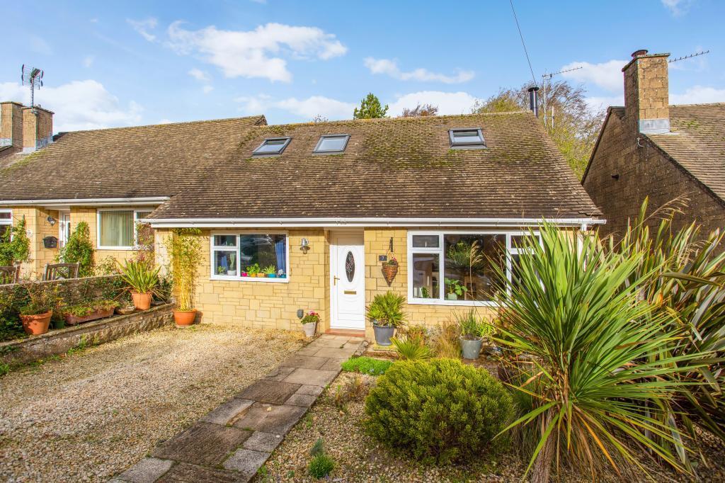 Glebe Close, Stow on the Wold... 3 bed bungalow £395,000