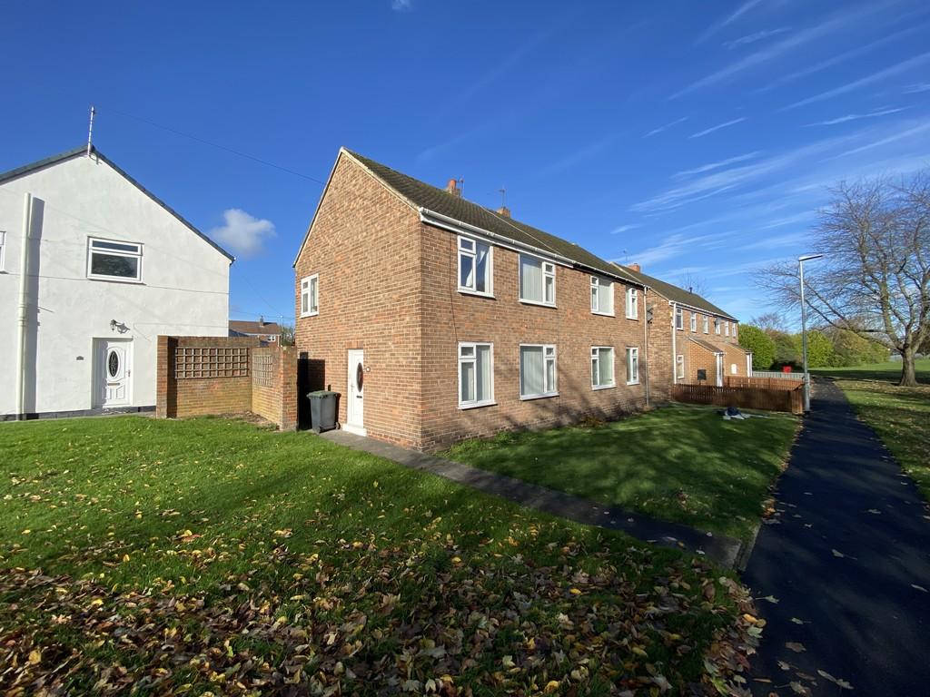 Finchale Rd, Framwellgate Moor 2 bed end of terrace house £780 pcm (£