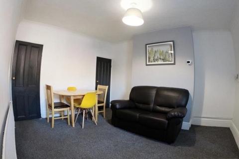 4 bedroom house share to rent, Student Accommodation, 18 Craven Street, Lincoln, Lincolnshire, LN5 8DQ, United Kingdom