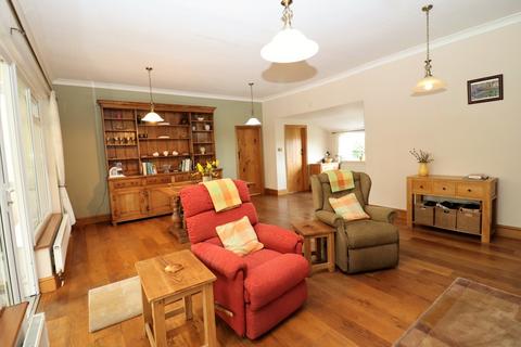 3 bedroom detached bungalow for sale - Holmes Road, Stixwould, Woodhall Spa