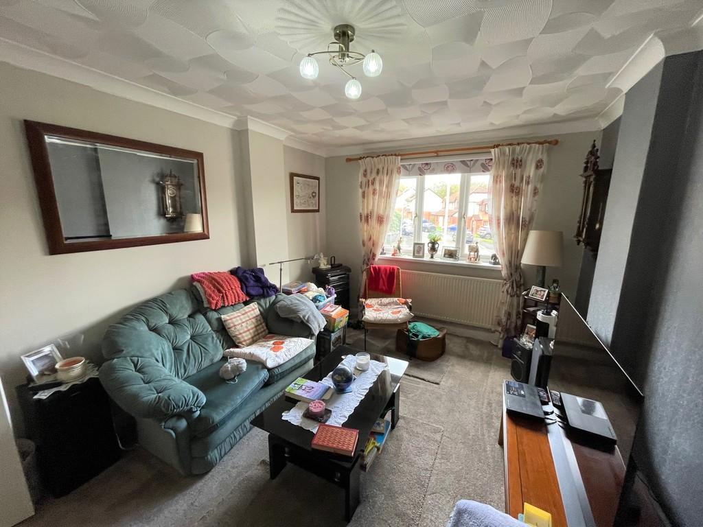 Forest View, Mountain Ash 3 bed semidetached house £160,000