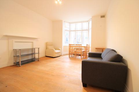 2 bedroom flat to rent, Queensway, London W2