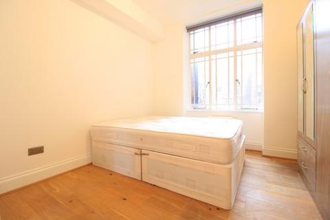 2 bedroom flat to rent, Queensway, London W2