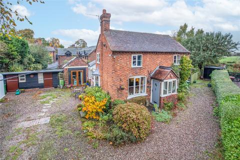 4 bedroom cottage for sale - Clematis Cottage, 31 Waters Upton, Telford, Shropshire