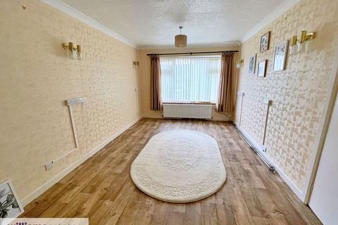 11 Awelon Mor, Prestatyn, LL19 7UG
