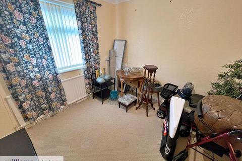 11 Awelon Mor, Prestatyn, LL19 7UG