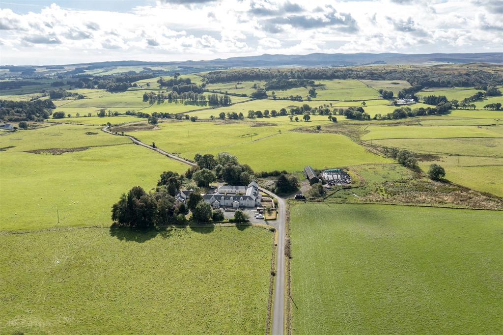 4 The Steadings, Auchenbothie, Kilmacolm, Inverclyde, PA13 4 bed