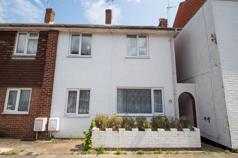 4 bedroom house to rent - Cossington Road, Canterbury, Kent
