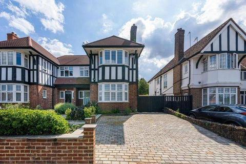 4 bedroom semi-detached house for sale, Winchmore Hill Road, Southgate, London, N14 6PY