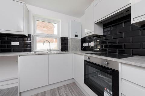 6 bedroom apartment for sale - Windsor Walk, Town Centre, Luton, Bedfordshire, LU1 5DR