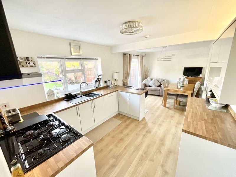 Hyde Lea, Stafford 4 bed detached house £525,000