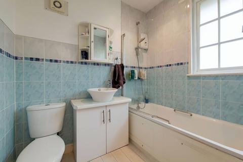 158 Risley Avenue, London, N17 7ER
