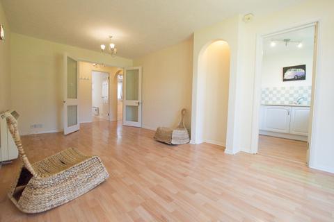 2 bedroom flat to rent, Milford Road, St Albans, AL4