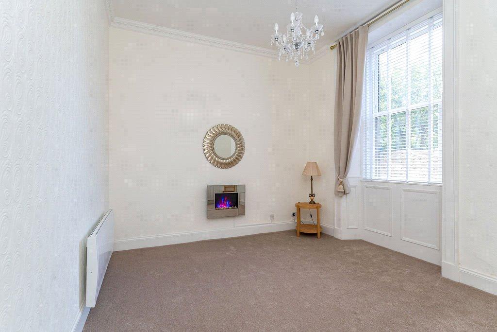 Apartment in Midlothian - View 3
