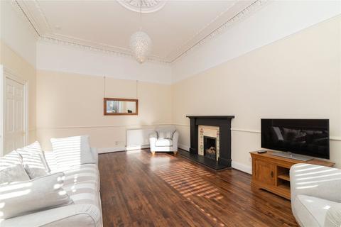 2 bedroom apartment to rent, Royal Crescent, Glasgow