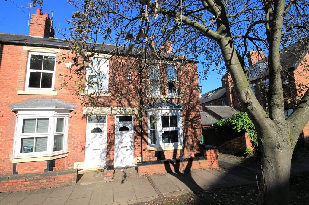 High Wood Terrace, Durham, County... 6 bed end of terrace house £