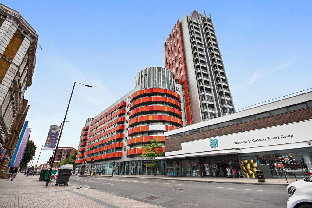 30 Barking Road, London E16 2 bed apartment £442,000