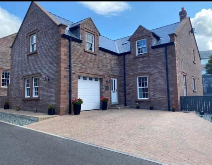 Mariners Way, Hensingham, Whitehaven 4 bed house £1,650 pcm (£381 pw)