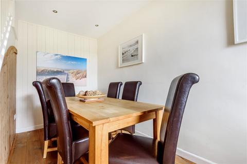 2, Veronica Court Treramett, Tintagel, PL34 0BY