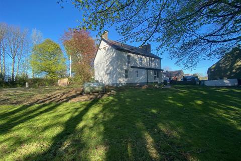 5 bedroom property with land for sale - Saron, Llandysul