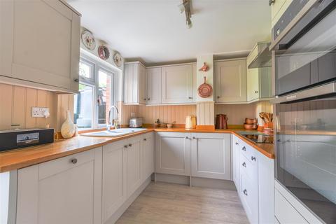 3 bedroom semi-detached house for sale - Church Lane, Catsfield,