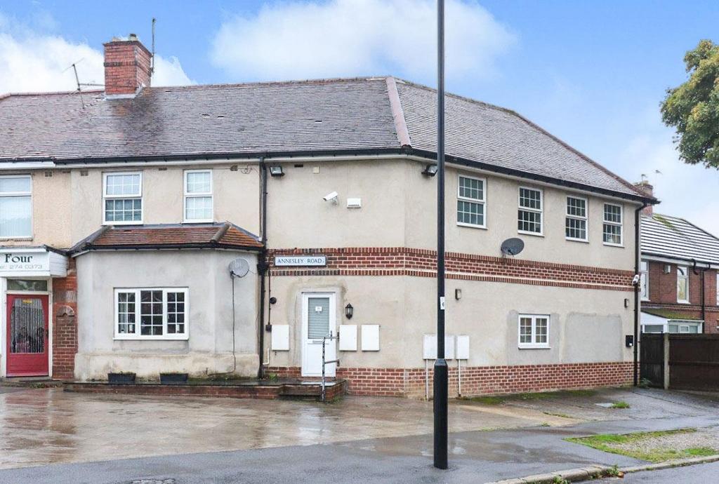 Annesley Road, Greenhill, Sheffield, S8 7SB 3 bed flat £150,000