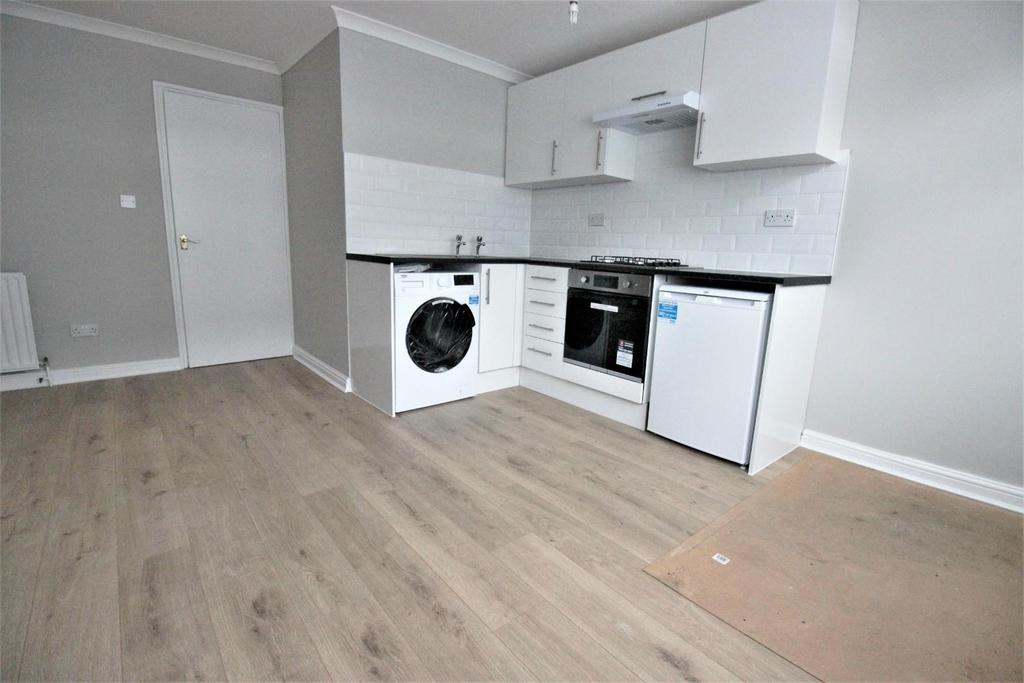 Florence road, Abbey Wood 2 bed £1,425 pcm (£329 pw)
