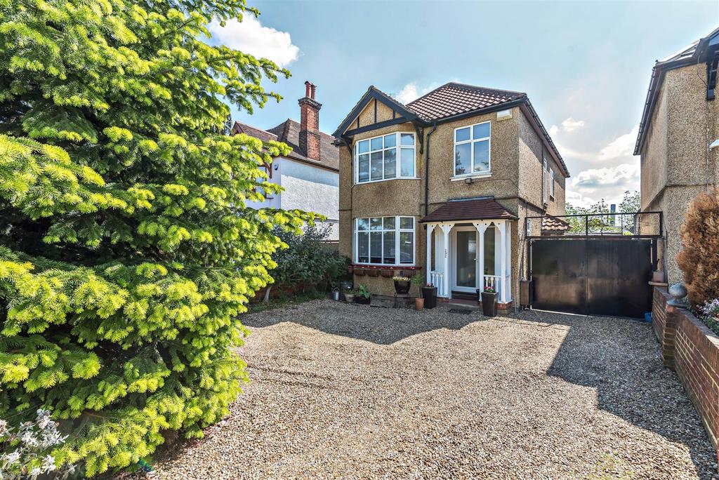 Ampthill Road, Bedford 4 bed detached house £450,000