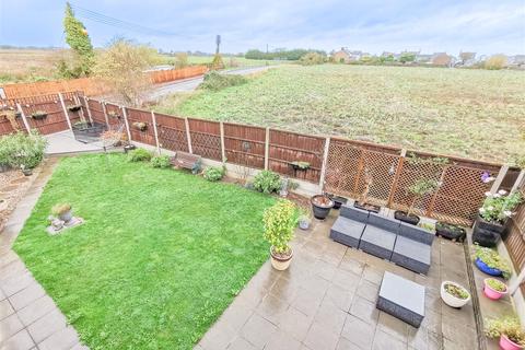 1 Victoria Drive, Great Wakering, Southend-on-sea, SS3 0AT