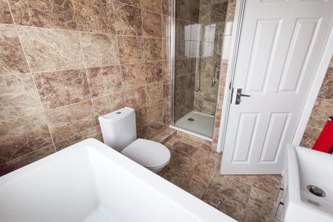1 Victoria Drive, Great Wakering, Southend-on-sea, SS3 0AT