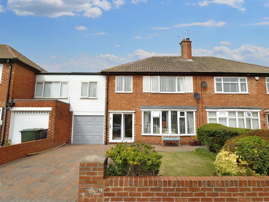 Neasdon Crescent, Tynemouth 4 bed semidetached house £350,000