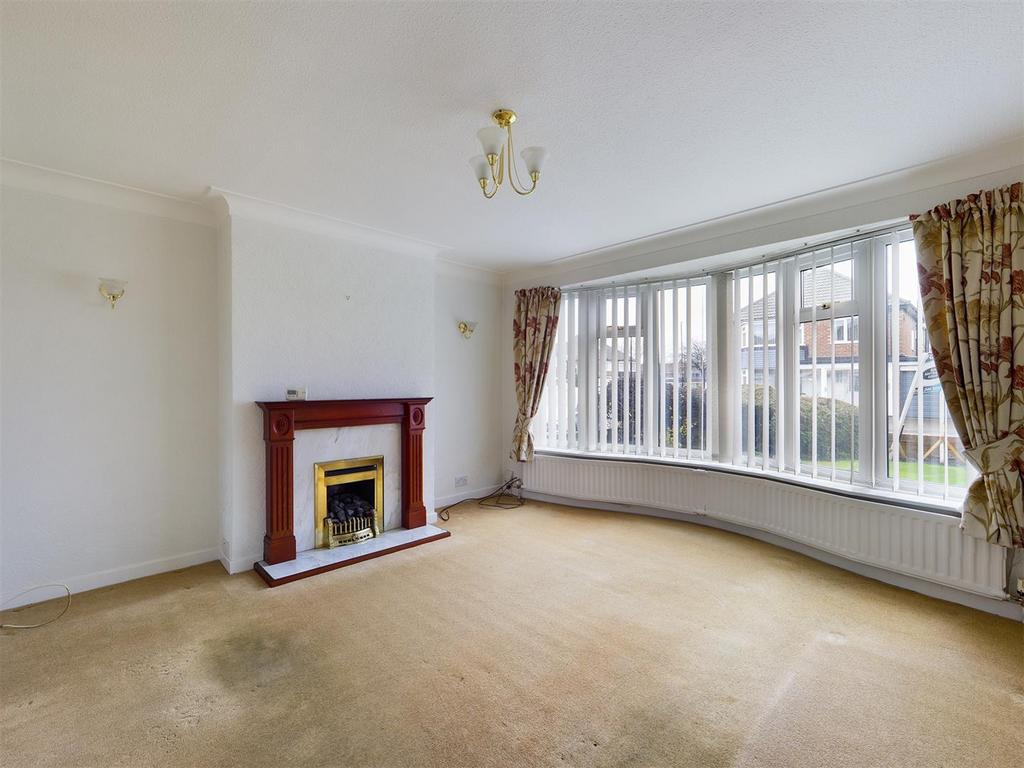 Neasdon Crescent, Tynemouth 4 bed semidetached house £350,000