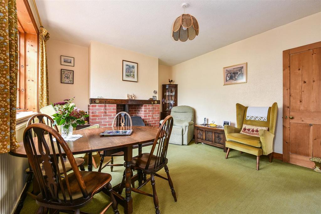 Chute Forest, Andover 3 bed cottage £450,000