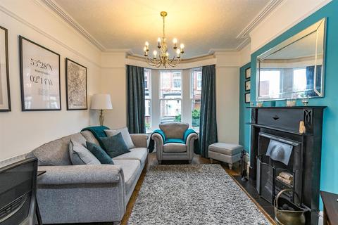 6 Arnside Grove, Sale, M33 6HH
